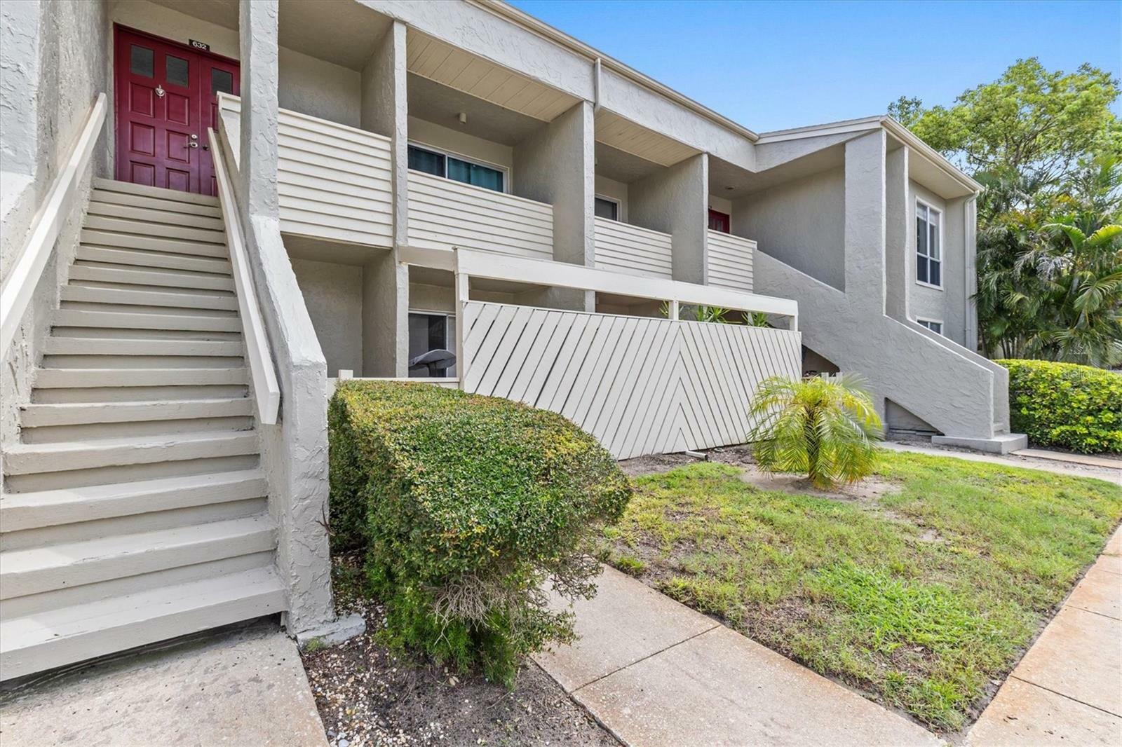 Property Photo: 630 Windrush Bay Drive 630 FL 34689