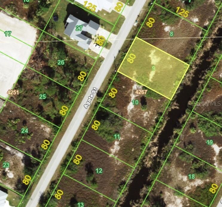 Property Photo: 8584 Agate Street FL 33981