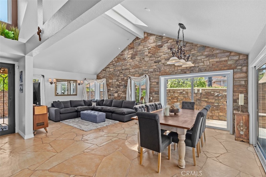 Property Photo: 1200 Cerca CA 92673