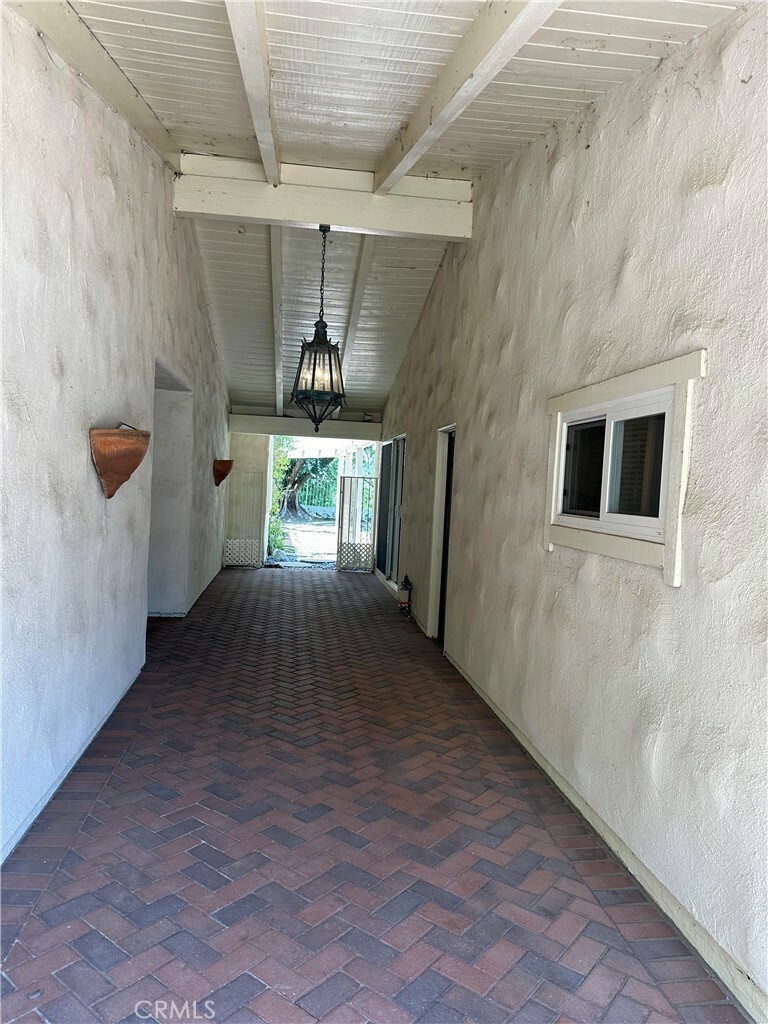 Property Photo: 23135 Park Contessa CA 91302