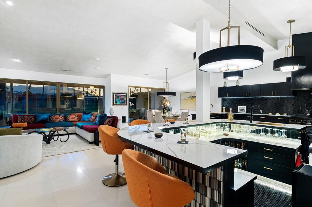 Property Photo: 75617 Valle Vista Drive CA 92210