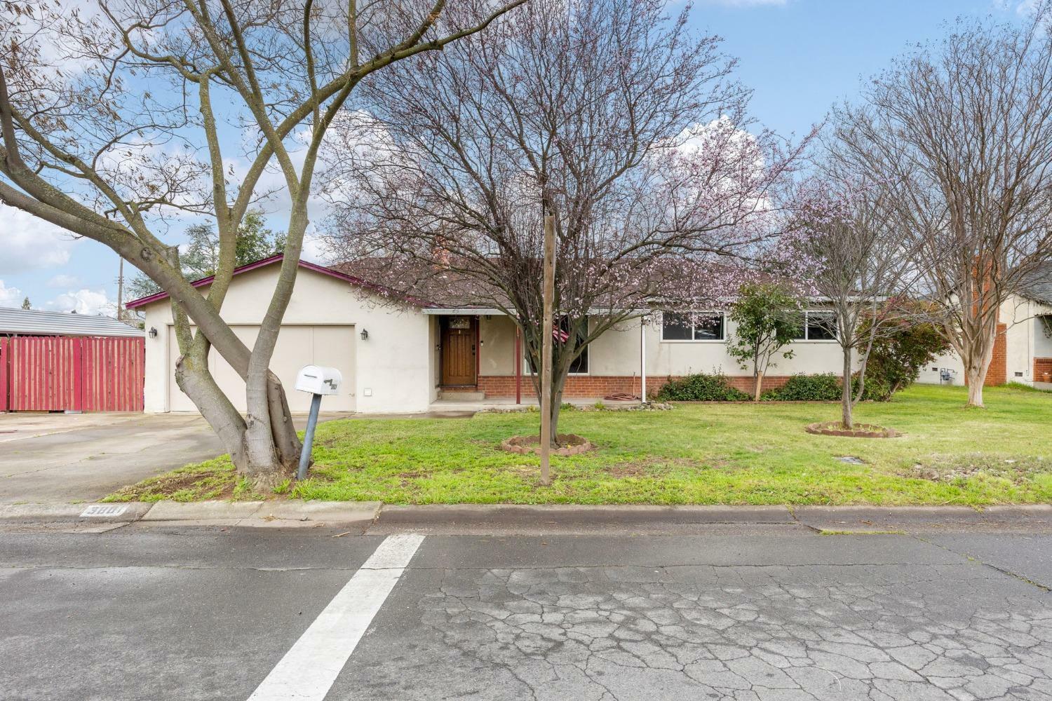 Property Photo: 3801 Horton Lane CA 95608