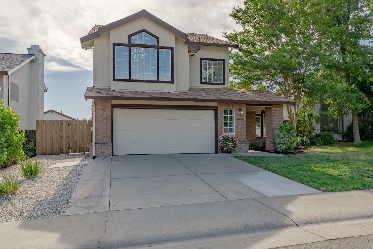 Property Photo: 4855 Winter Oak Way CA 95843