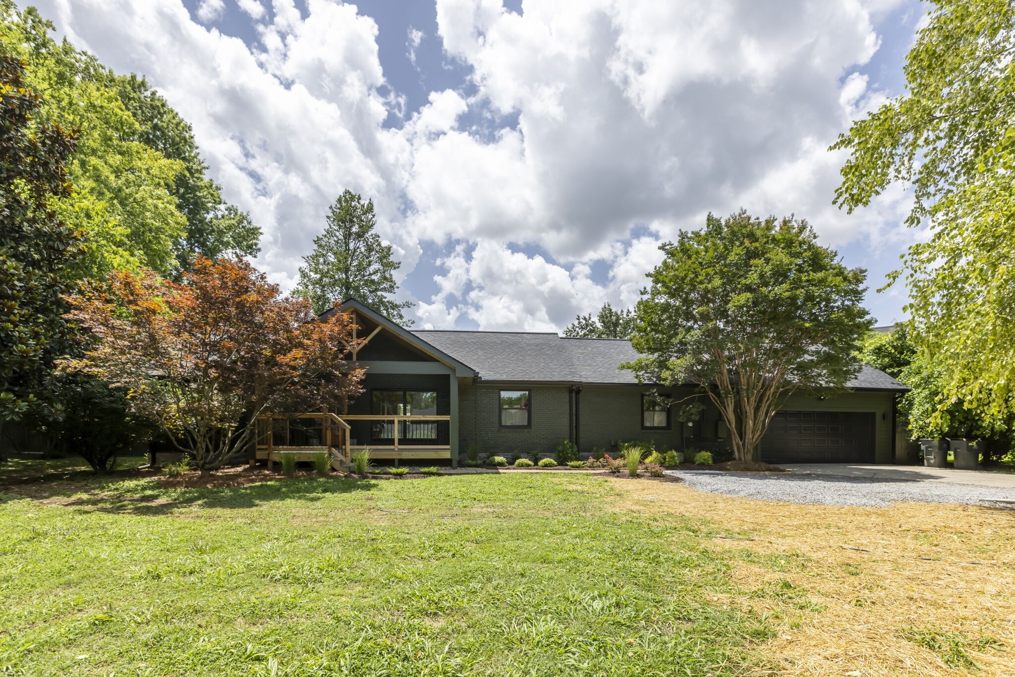 Property Photo:  409 Rosebank Ave  TN 37206 
