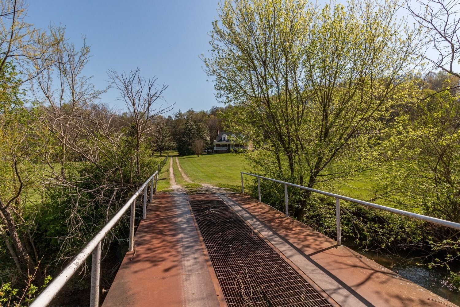 Property Photo:  3035 Culleoka Hwy  TN 38451 