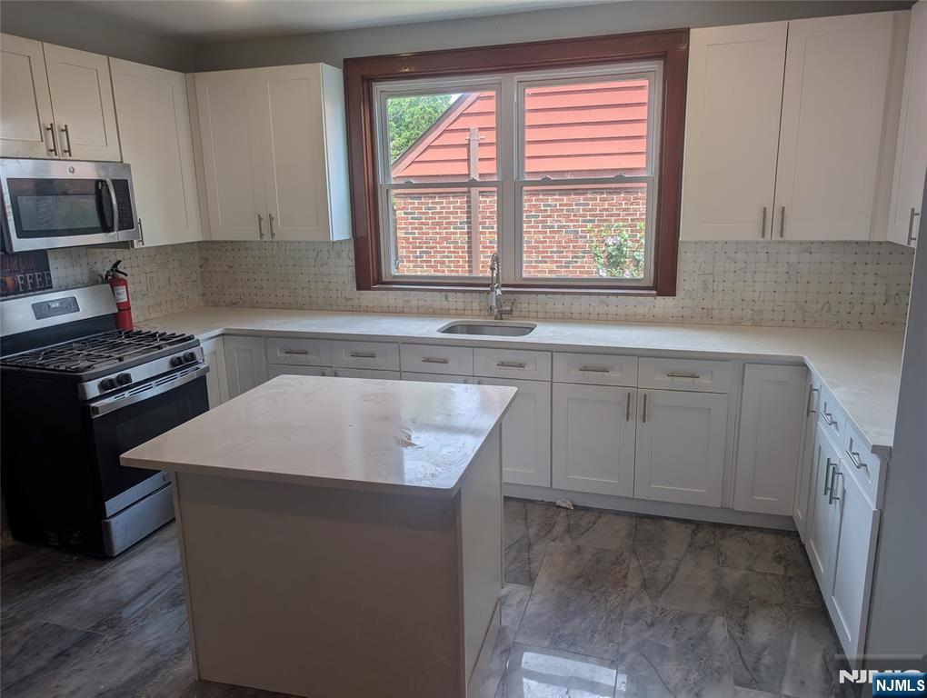 Property Photo: 532 Piaget Avenue 1st Flr NJ 07011