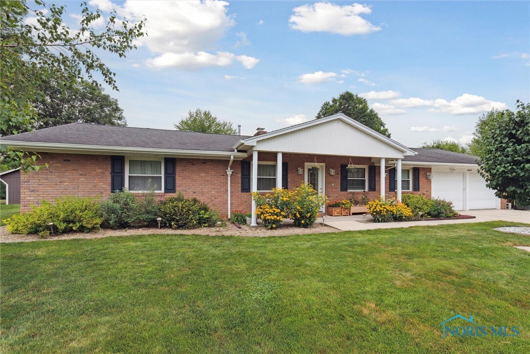 Property Photo:  1549 Marcelle Avenue  OH 45840 