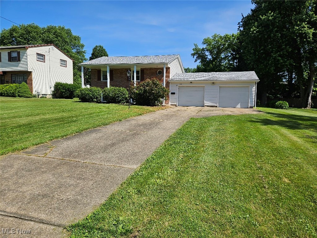 3890 Ayershire Drive  Youngstown OH 44511 photo