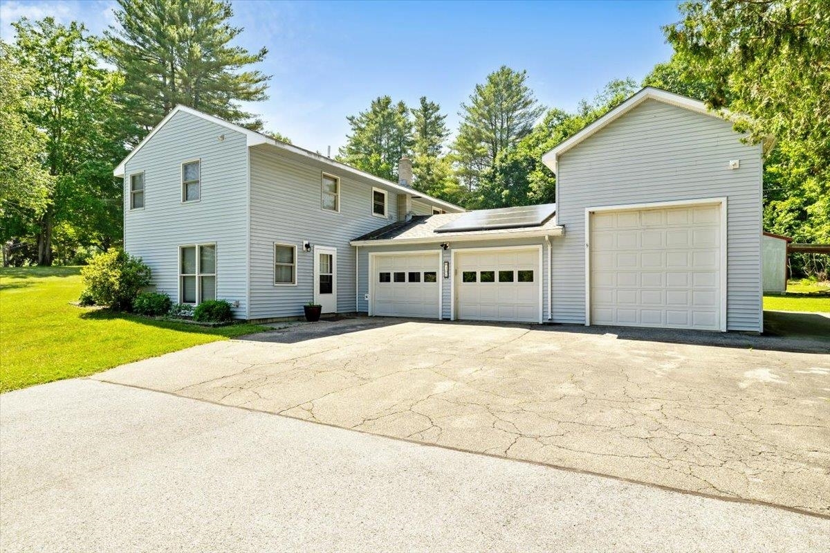 Property Photo: 106 Route 7 North VT 05468