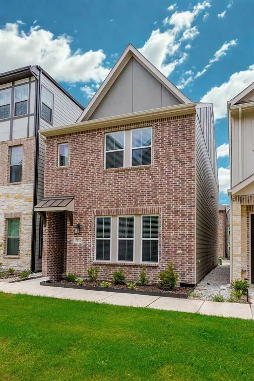 Property Photo: 7572 Laburnam Road TX 75228