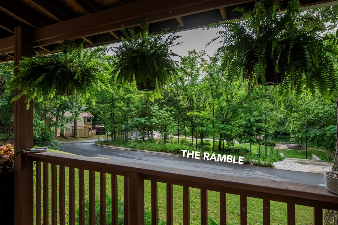 Property Photo: 303 S Gregg Avenue AR 72701