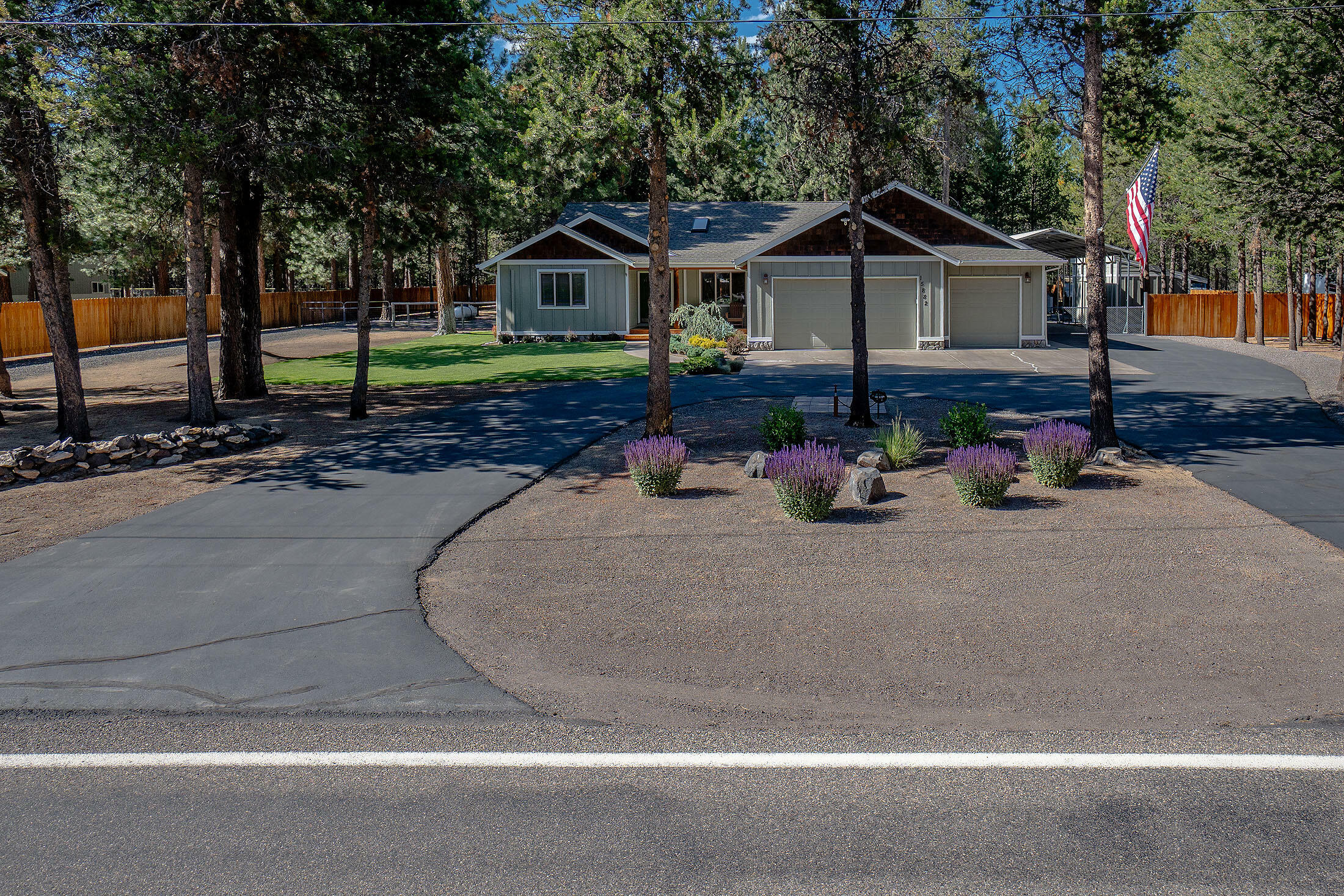 Property Photo: 15882 Sunrise Boulevard OR 97739