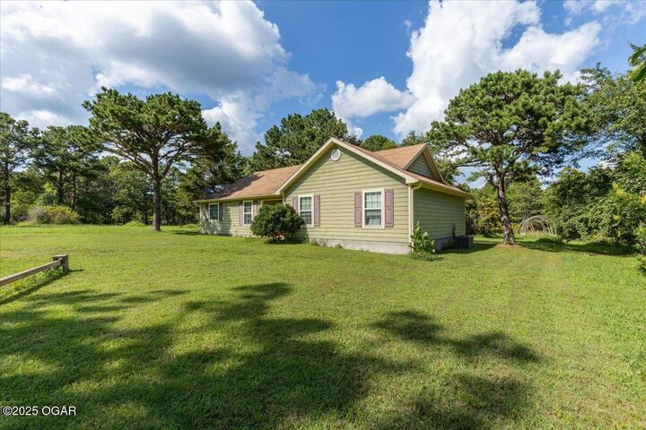 Property Photo:  48904 County Road 642  OK 74346 