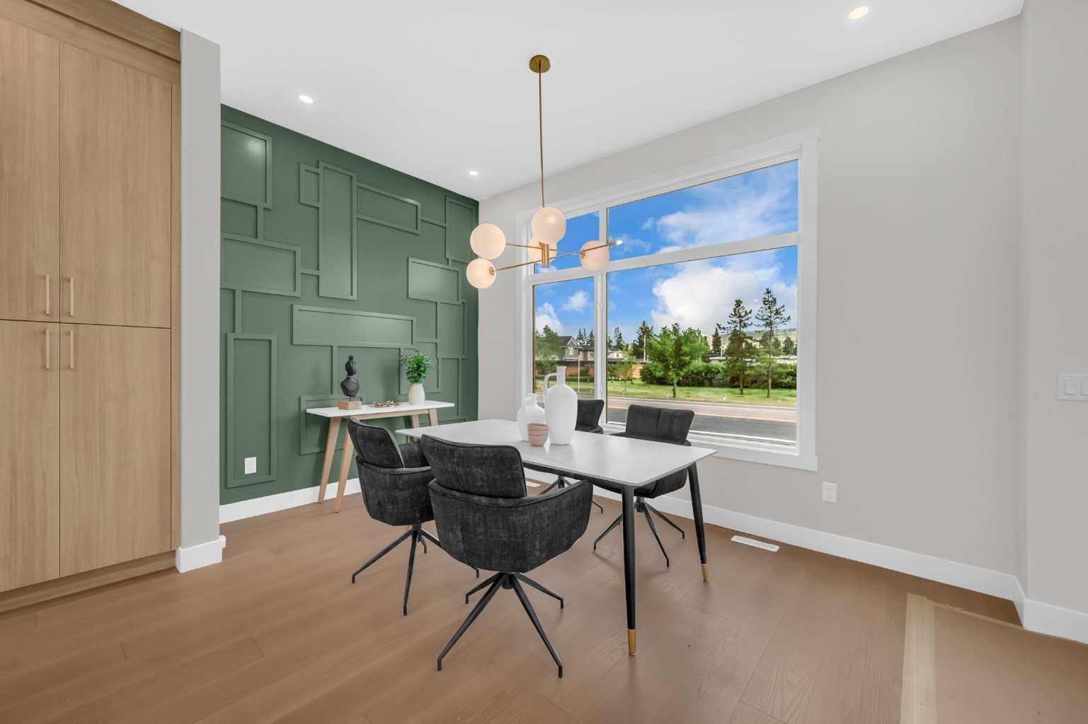 Property Photo: 8114 Bowness Road NW AB T3B 0H6