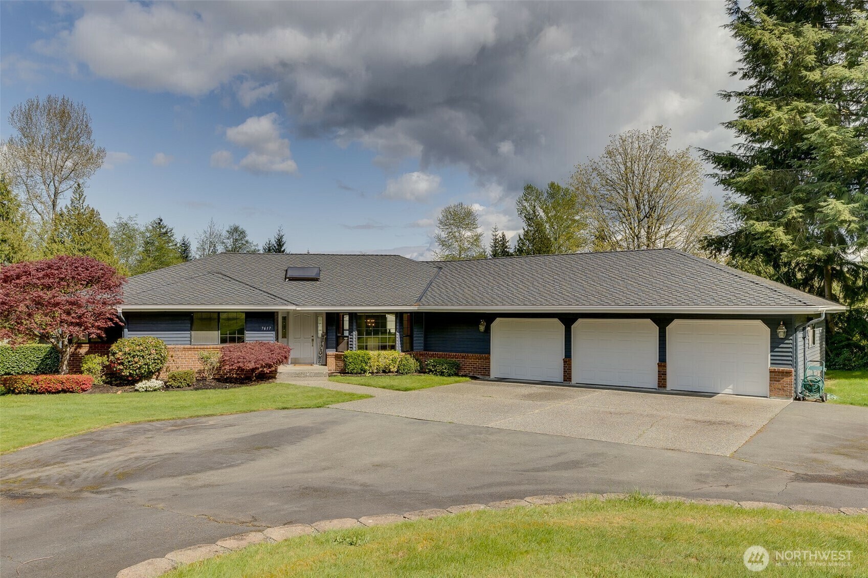 Property Photo:  7617  160th Street SE  WA 98296 