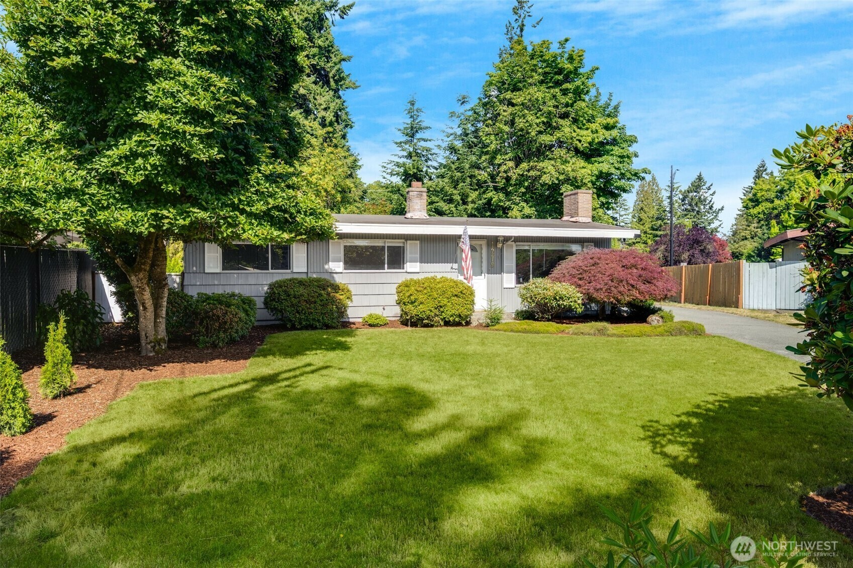 Property Photo: 1279 149th Place SE WA 98007