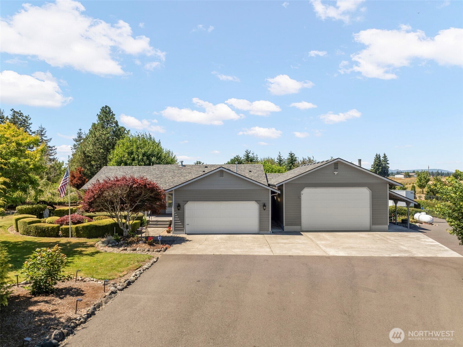 Property Photo: 17947 Reynoldson Court SW WA 98589
