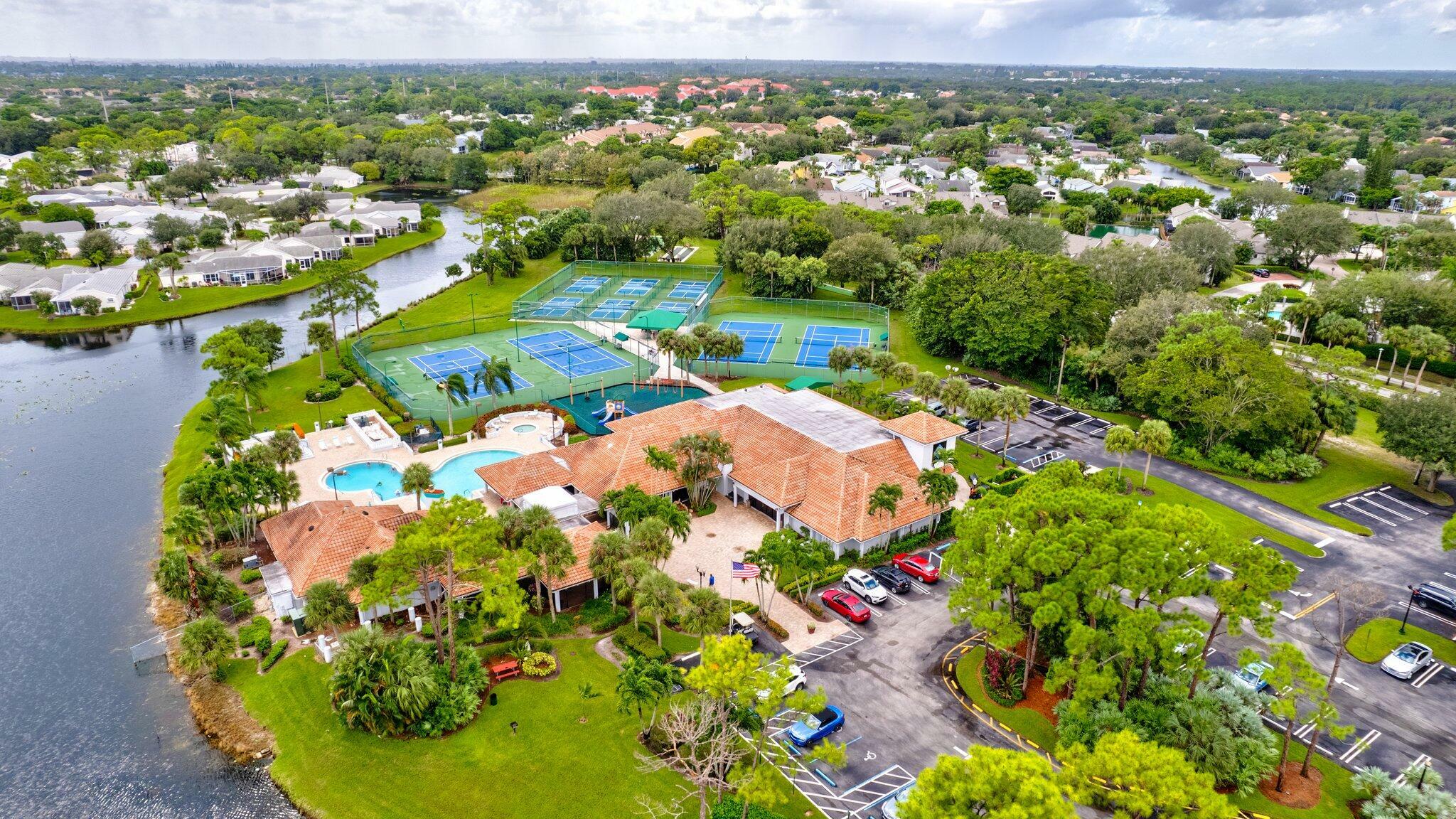 Property Photo: 103 Landings Boulevard 103 FL 33413