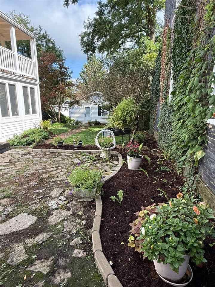 Property Photo:  122 W Main Street  IN 47330 