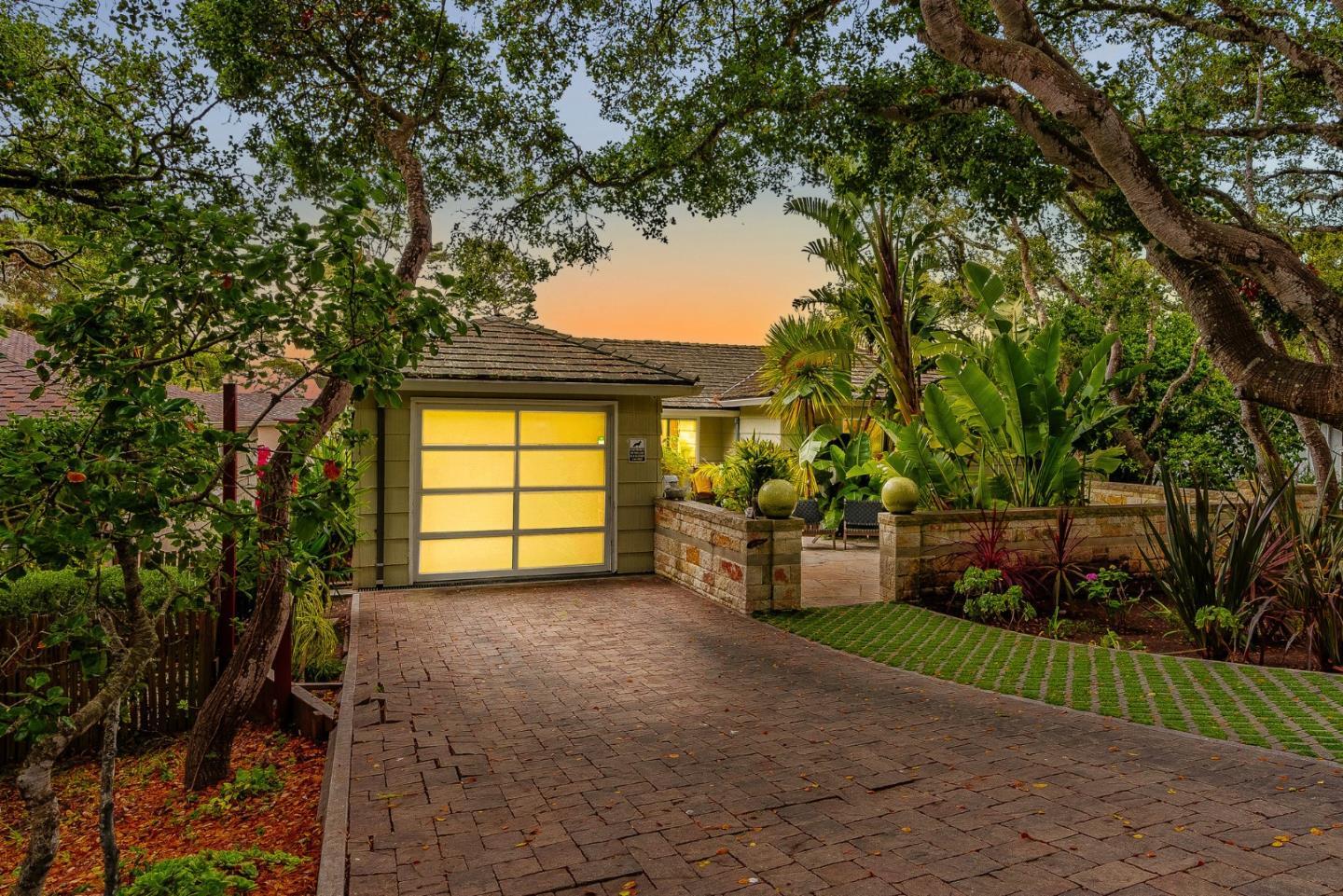 7th 2sw Forest Avenue  Carmel CA 93921 photo