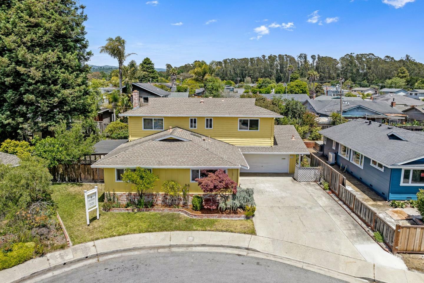 Property Photo: 150 Sir Francis Court CA 95010
