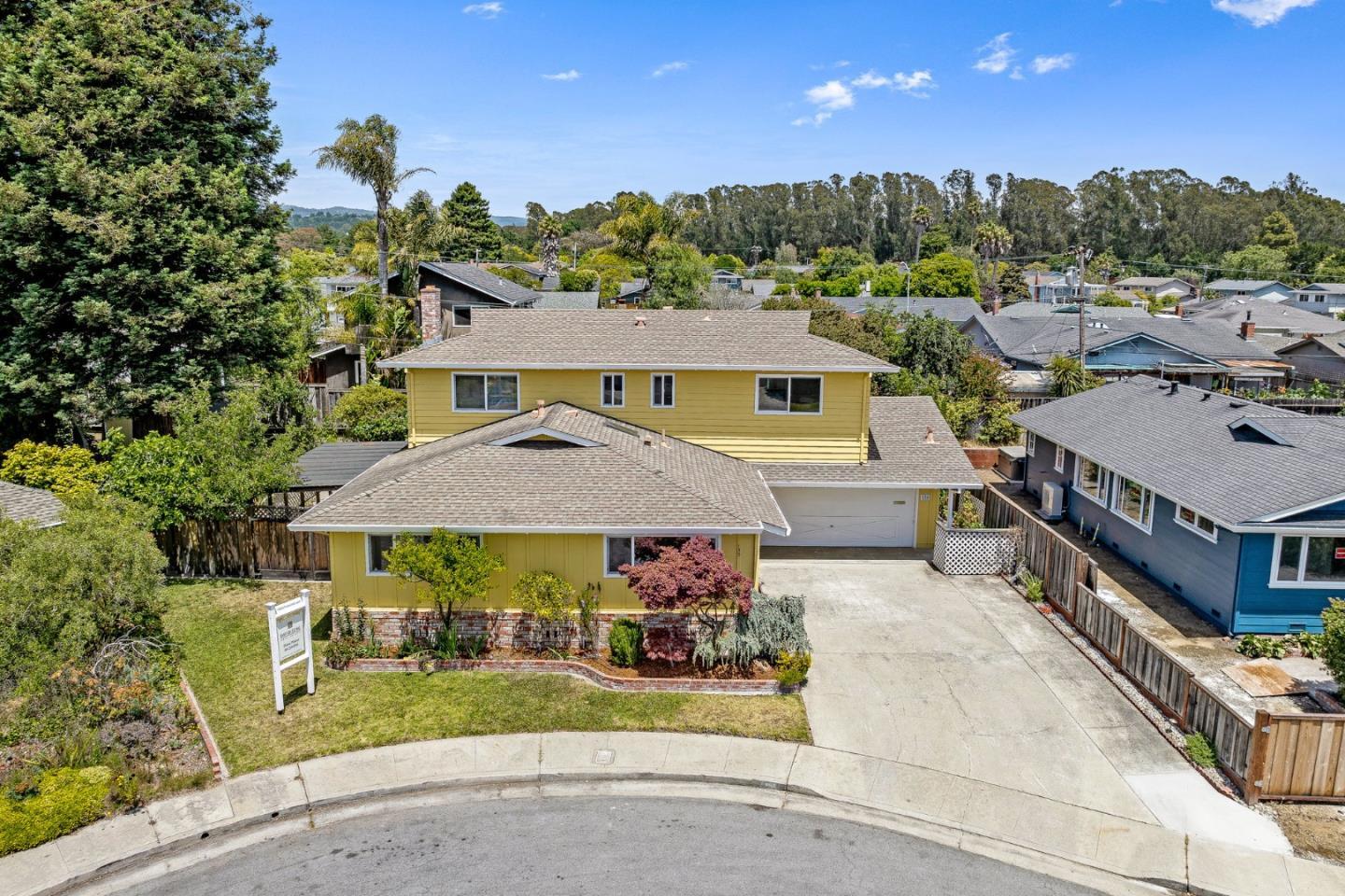 Property Photo: 150 Sir Francis Court CA 95010