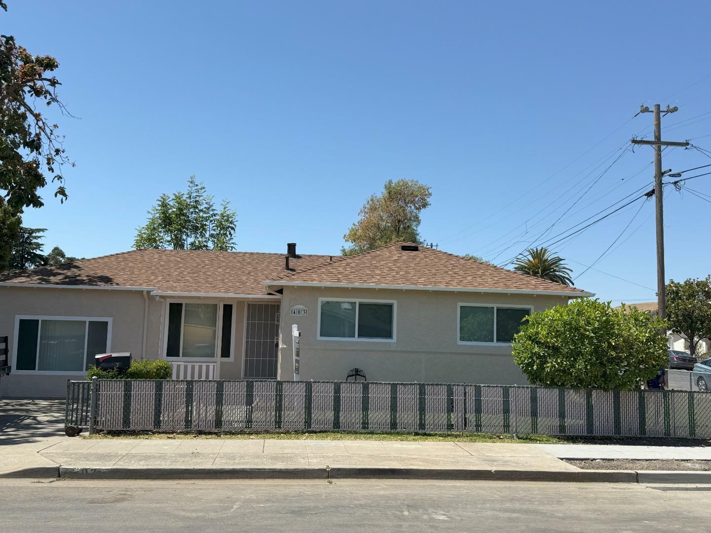 Property Photo: 403 G Street CA 94587