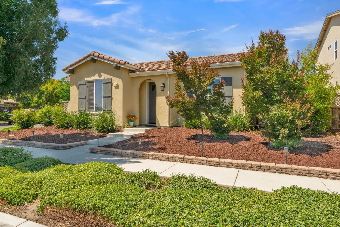 631 Livingston Avenue  King City CA 93930 photo