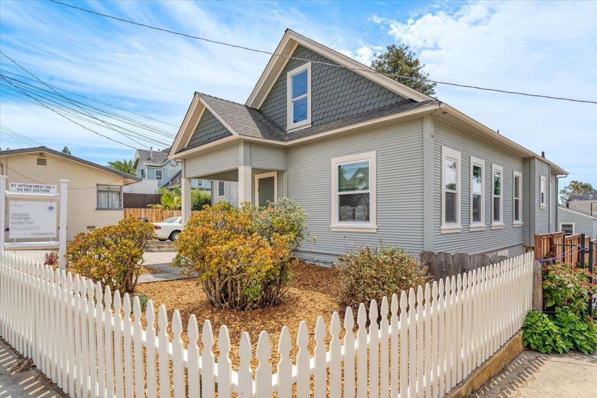 Property Photo: 412- 412.5 Broadway CA 95060