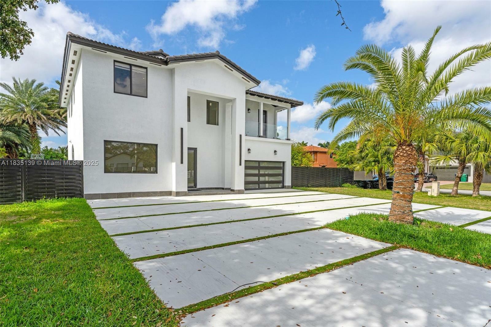 19246 SW 132nd Ave  Miami FL 33177 photo