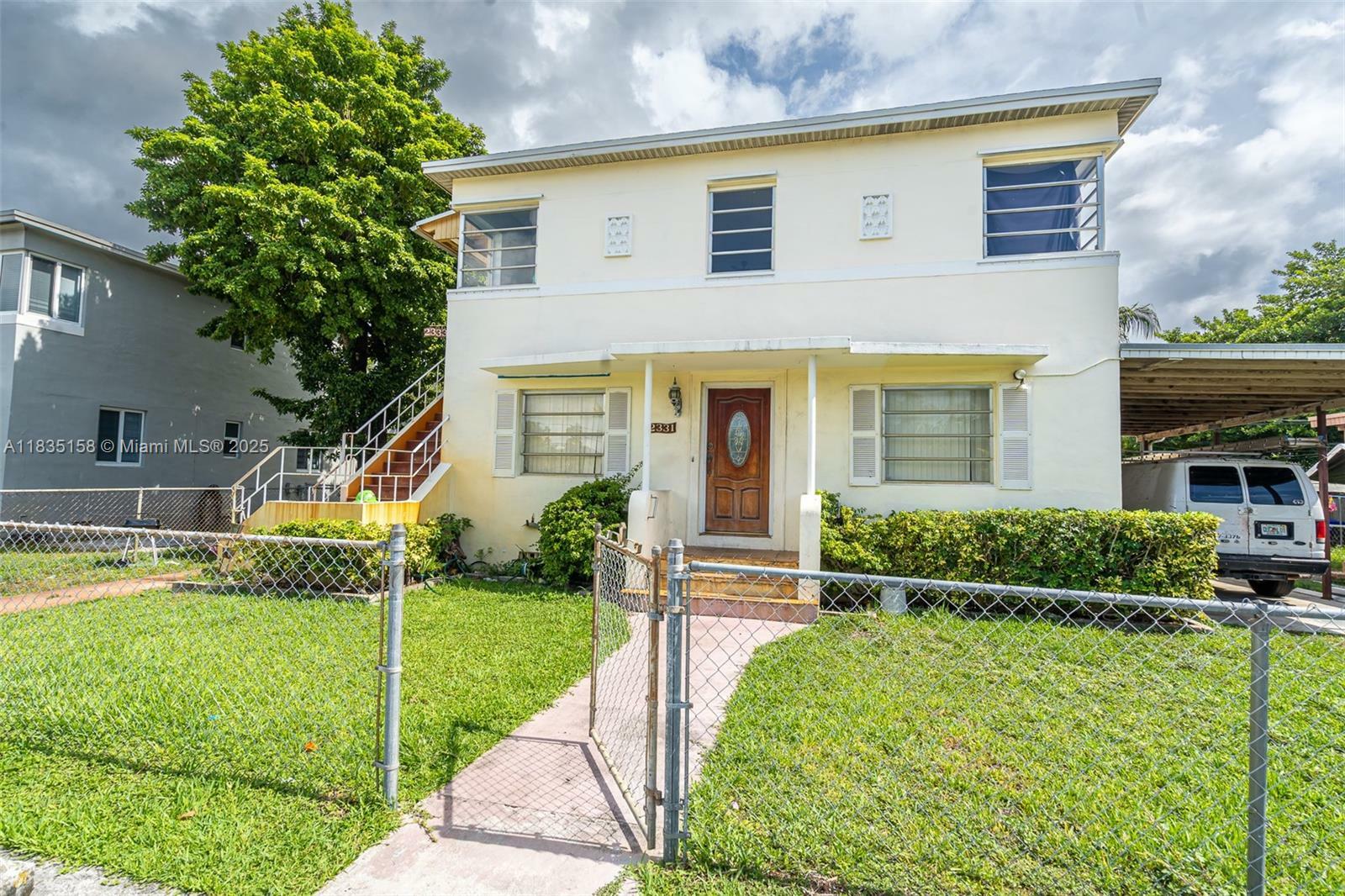 Property Photo: 2331 NW 14th St FL 33125