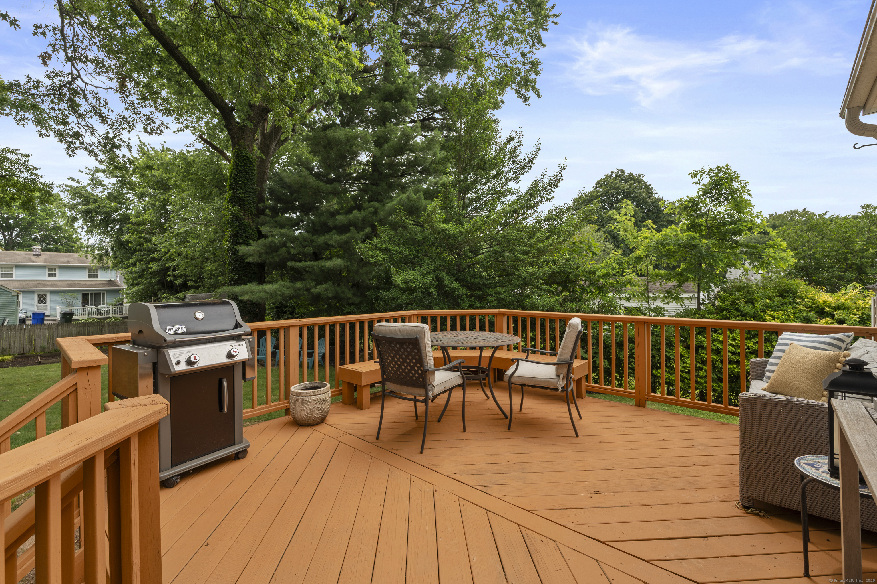 Property Photo:  39 Dartmouth Avenue  CT 06110 