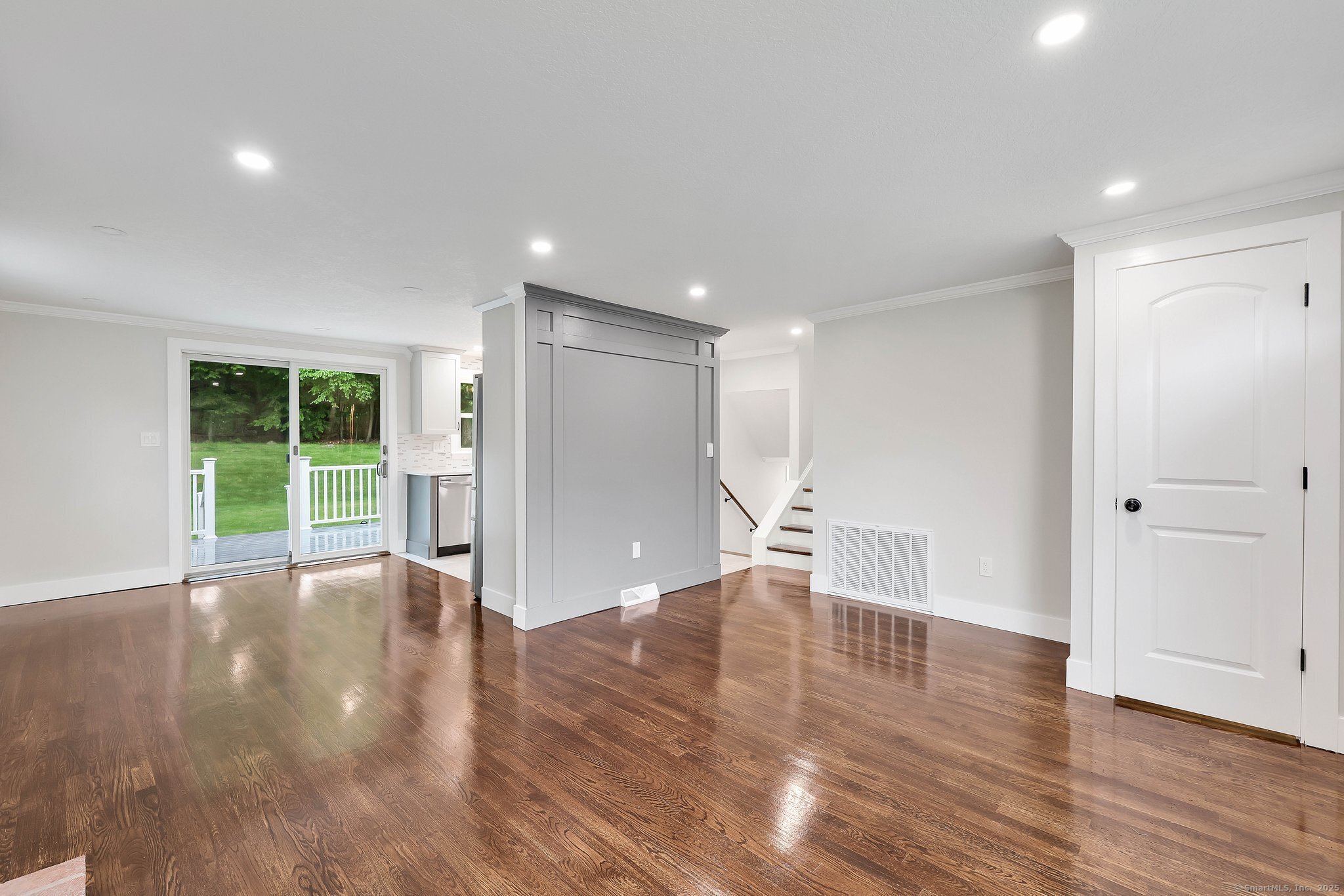 Property Photo: 20 Foster Drive CT 06066