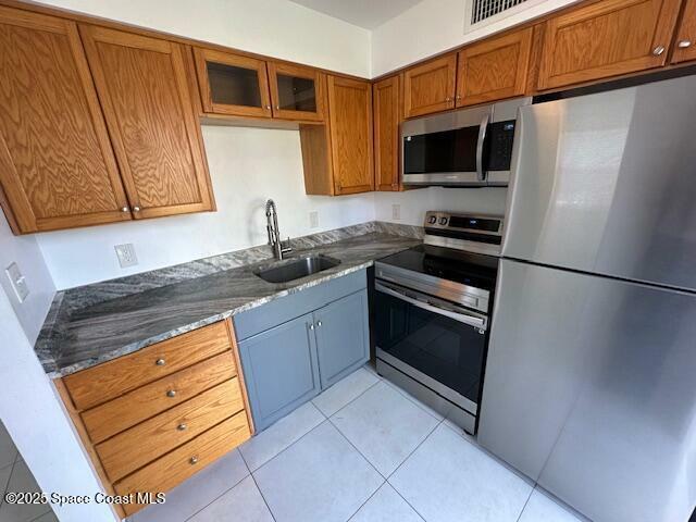 Property Photo: 417 Madison Avenue FL 32920