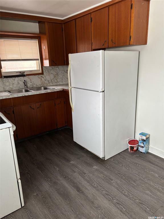 Property Photo: 120 Iroquois Street W SK S6H 5A6