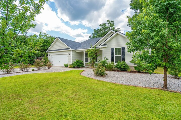 Property Photo:  100 Drake Landing Drive  GA 31326 