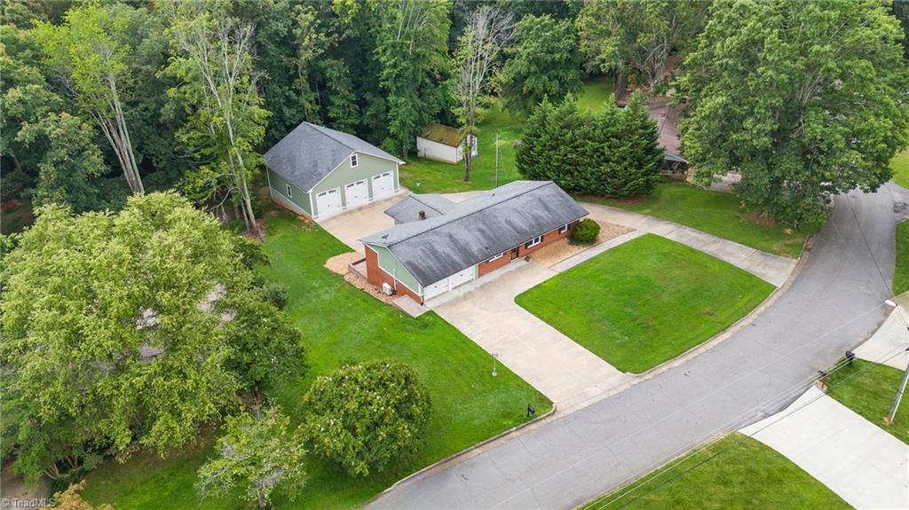 Property Photo: 106 Pine Street NC 28659