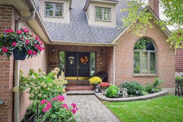 Property Photo: 624 High Street ON L3V 6Y8