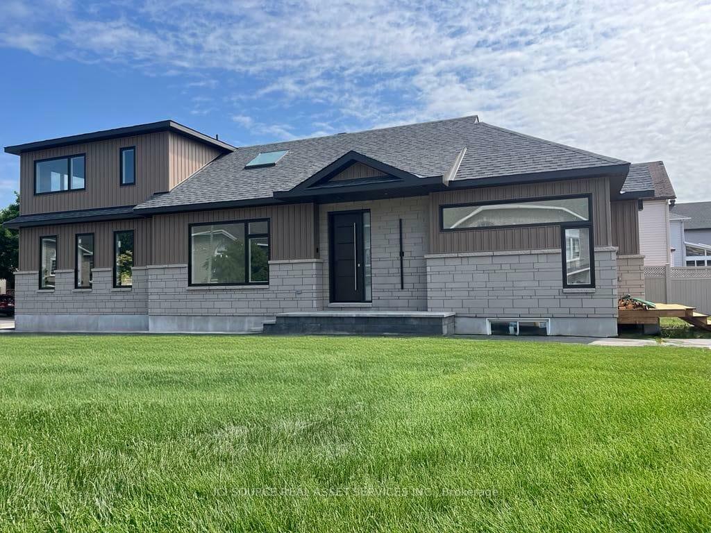 6584 Windsong Avenue  Orleans - Convent Glen and Area ON K1C 6M9 photo