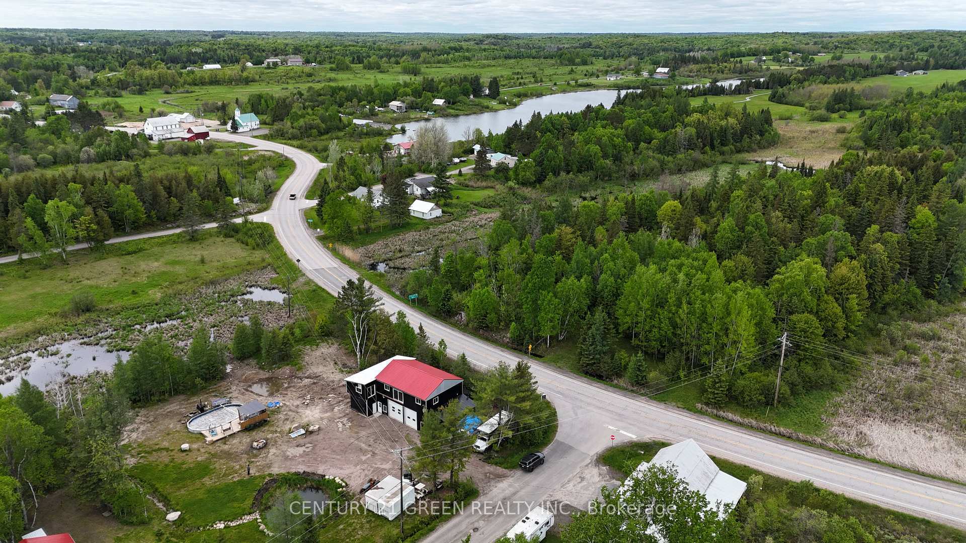 Property Photo: 6 Seagull Lake Road ON P0H 1A0