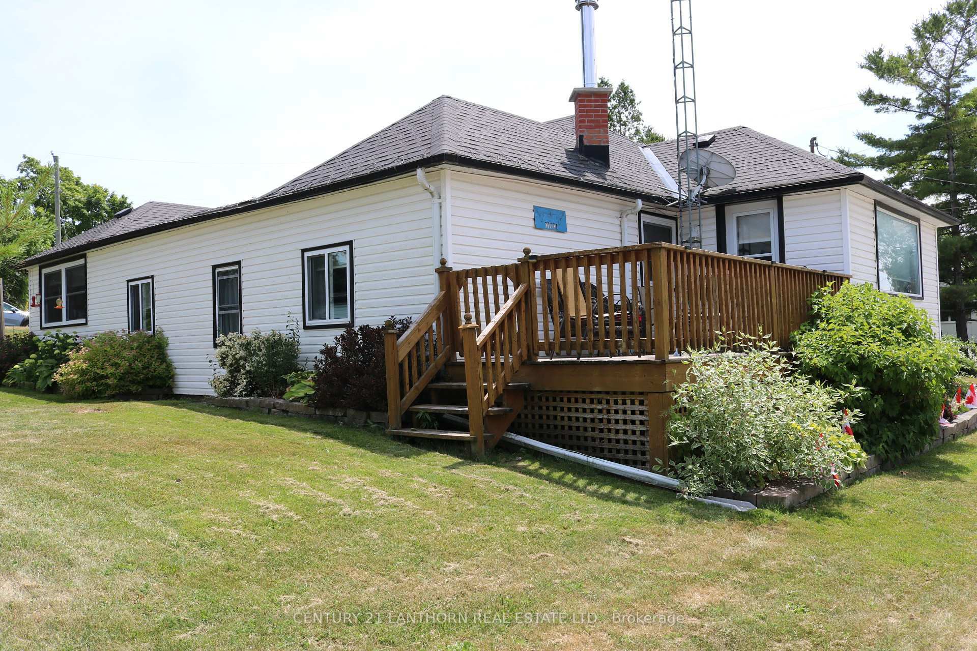 Property Photo: 13 St Philip Street ON K0K 2P0
