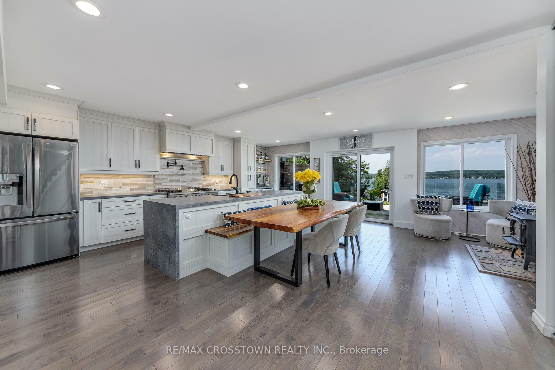 Property Photo: 2216 South Orr Lake Road ON L0L 1P0