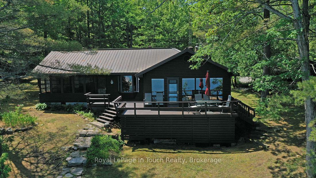 Property Photo: 211 Pickerel Point Road ON L0K 1S0