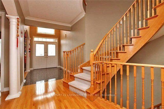 Property Photo: 81 Green Meadows Circle N ON M2J 5G6