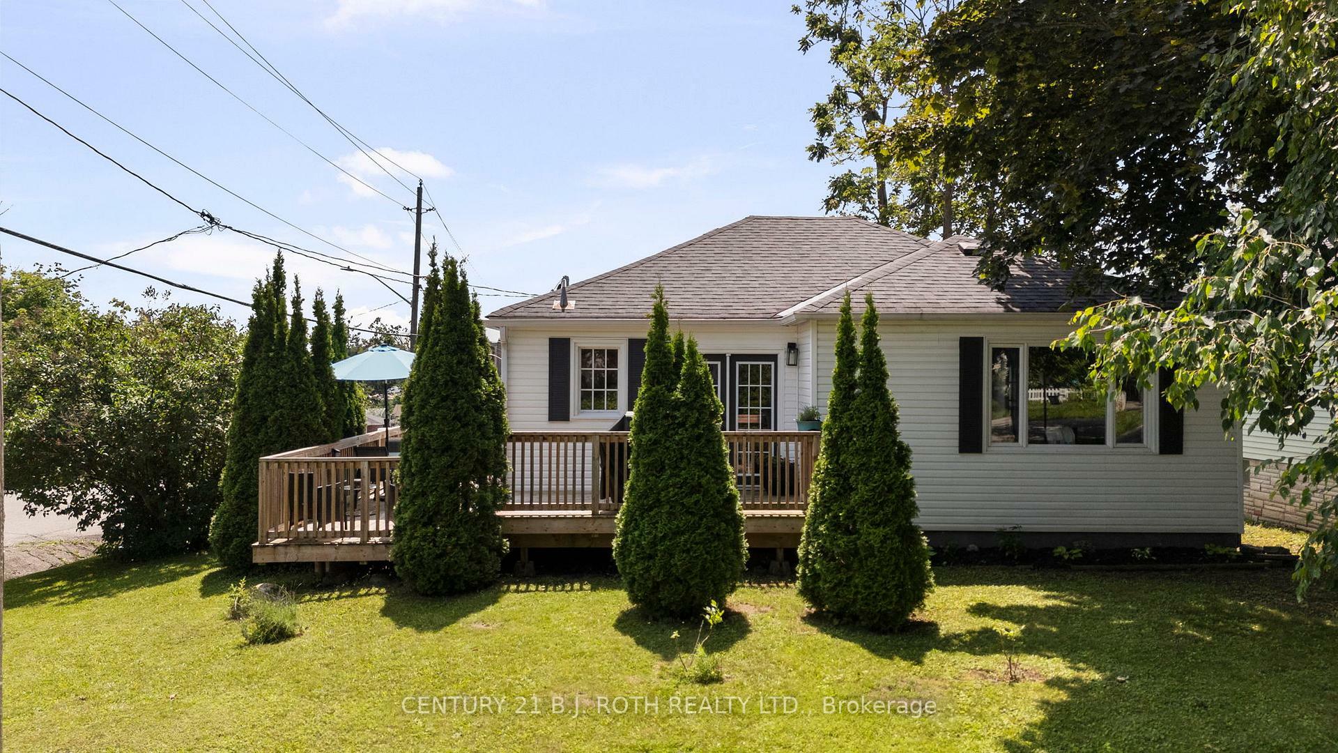 307 Linwood Avenue  Orillia ON L3V 2W8 photo