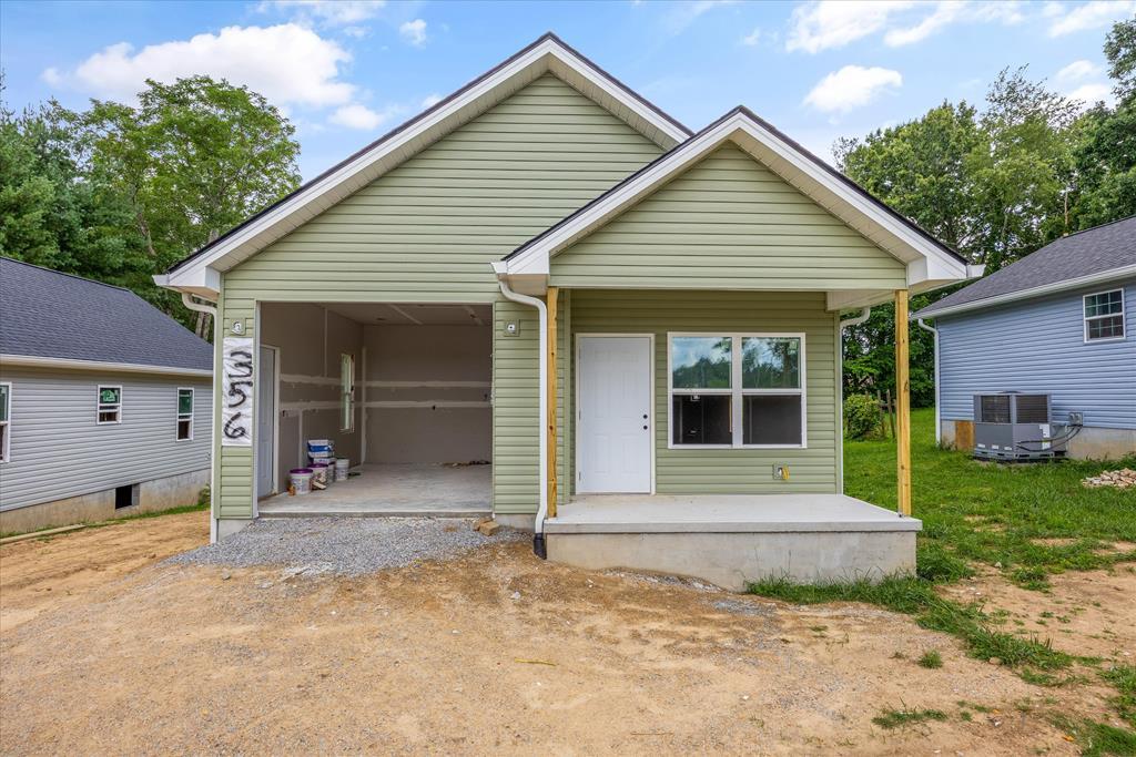 Property Photo:  356 Dayton Avenue  TN 38555 