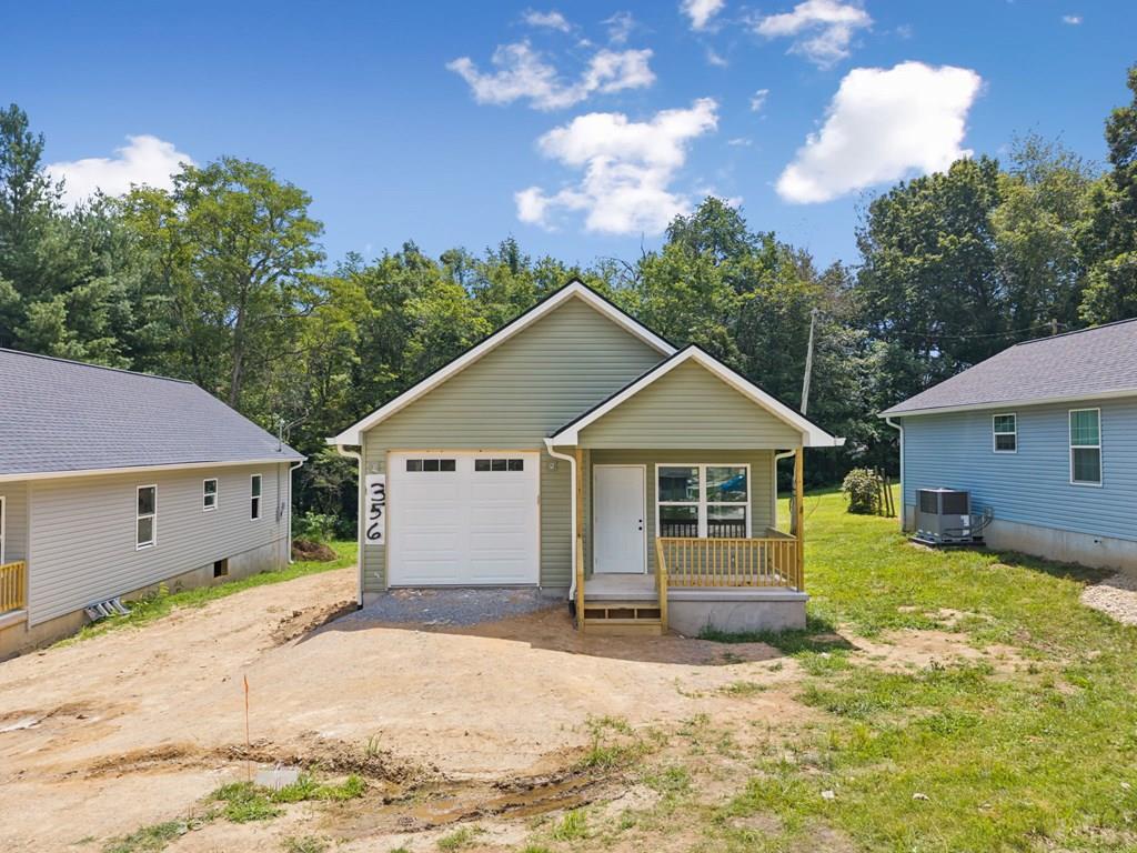 Property Photo:  356 Dayton Avenue  TN 38555 