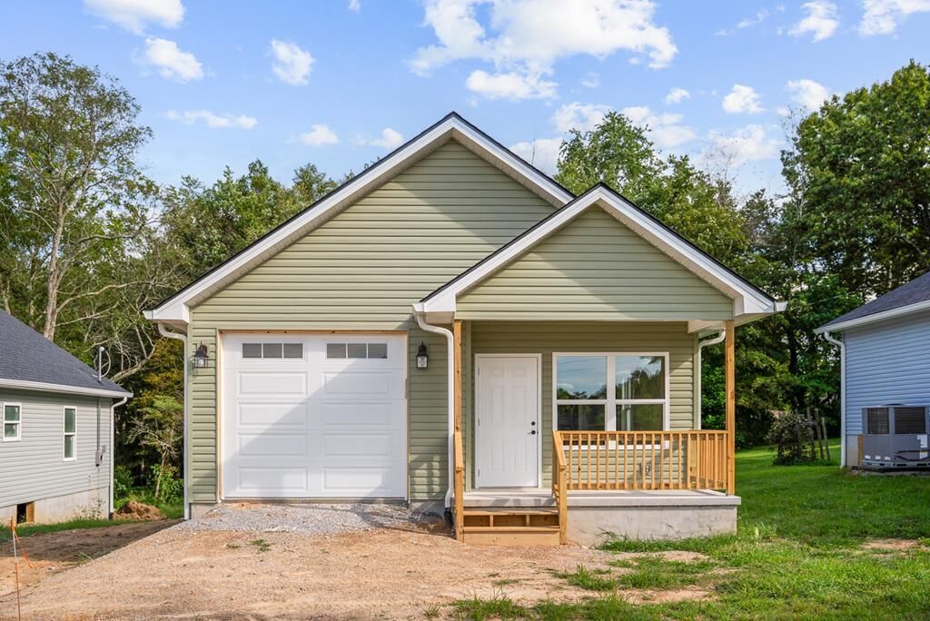 Property Photo:  356 Dayton Avenue  TN 38555 