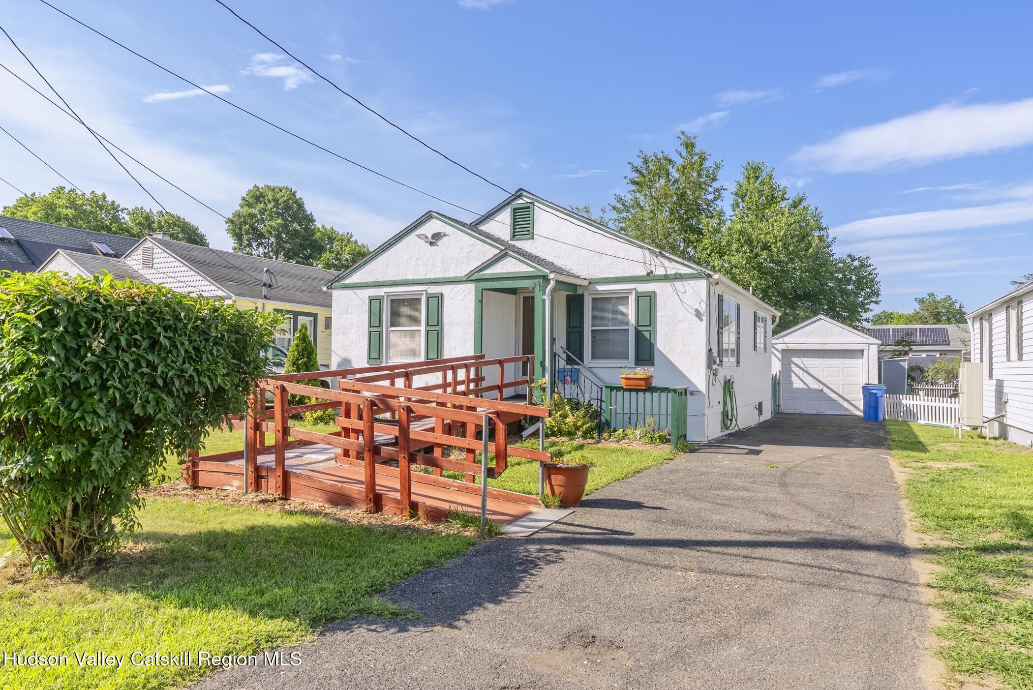 Property Photo: 130 Wrentham NY 12401