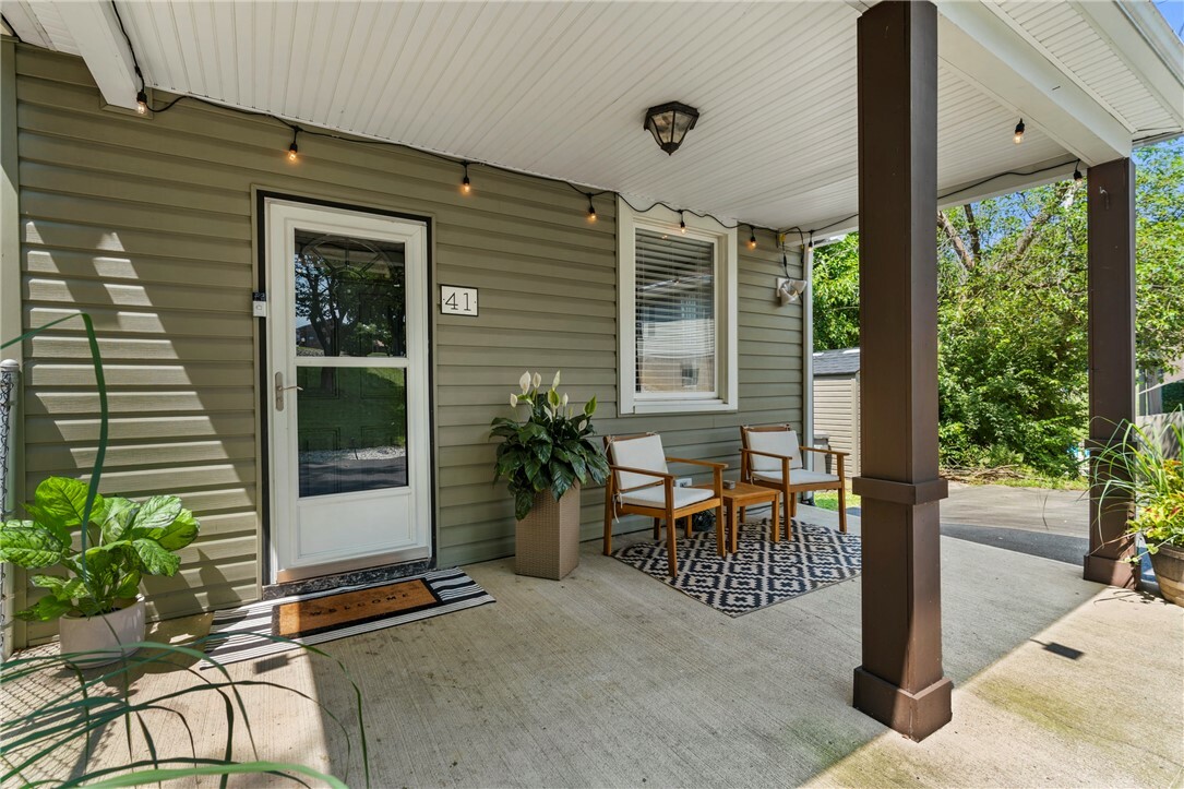 Property Photo: 41 Herbst Rd PA 15108